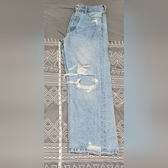 We The Free Distressed Straight Leg Jeans Size 26 - Picture 3 of 9